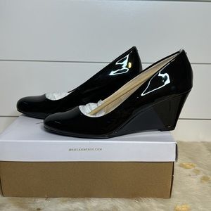 New - Jessica Simpson - Black Wedge - Size 7.5 M - Black